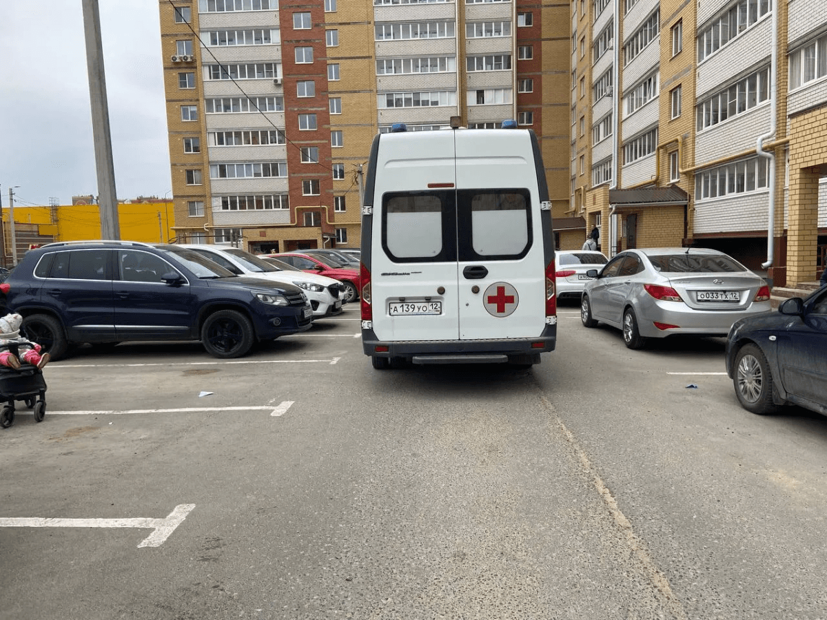В Медведево водитель на Лада Веста переехал 5-летнего мальчика 