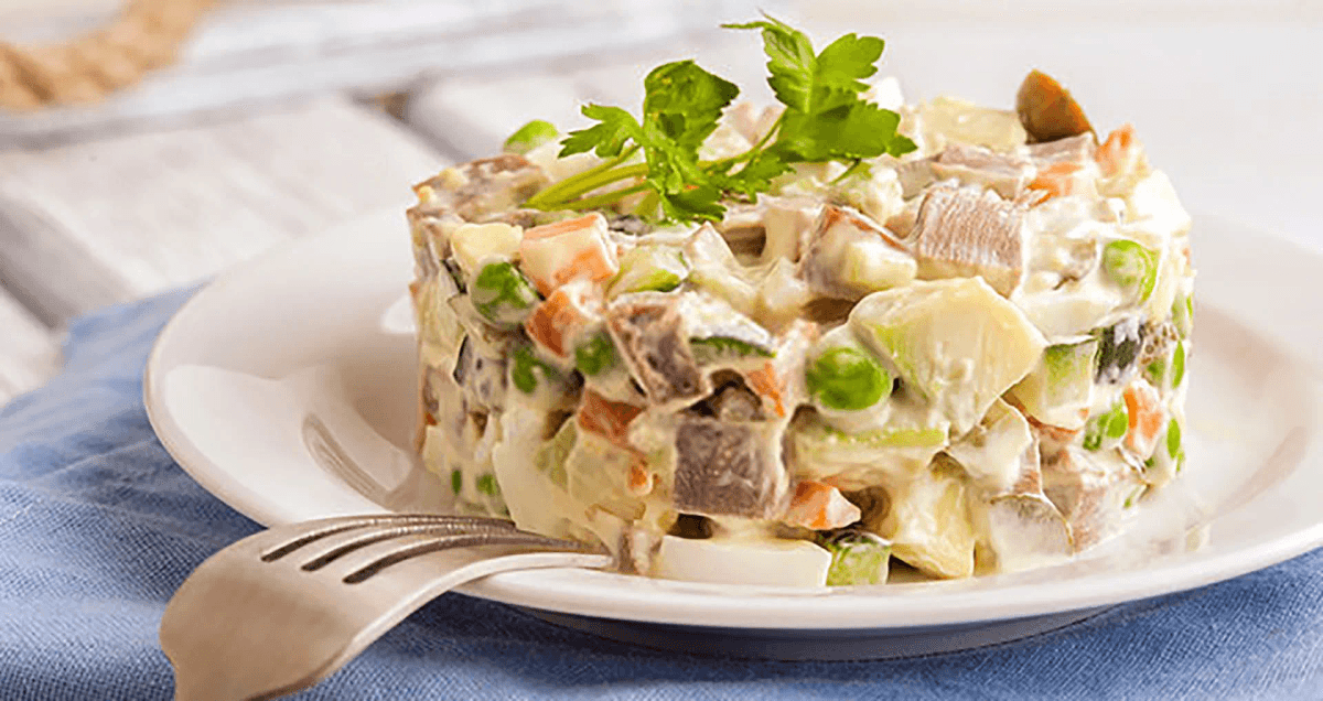 Оливье за 15 минут — классический быстрый рецепт