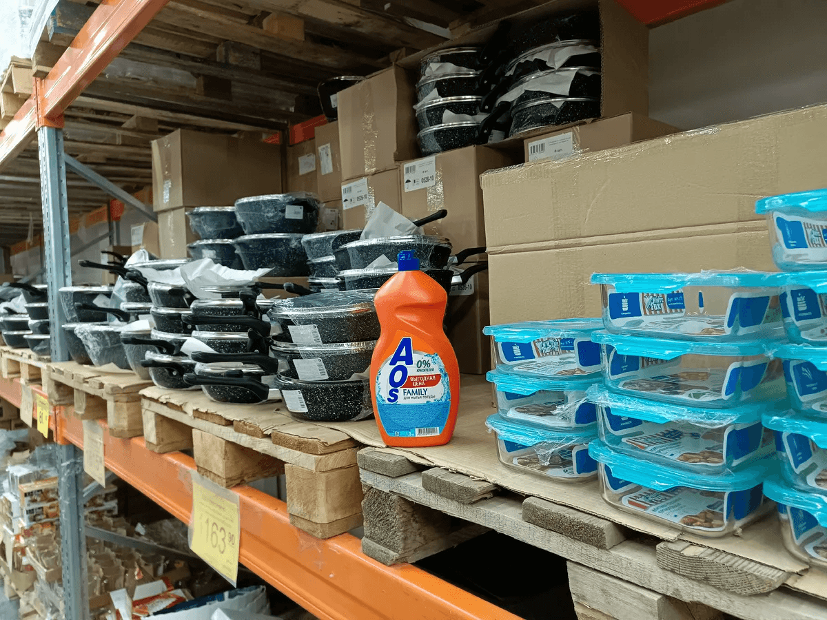 В «Светофоре» пока что цены не растут, и покупатели постепенно разбирают товары