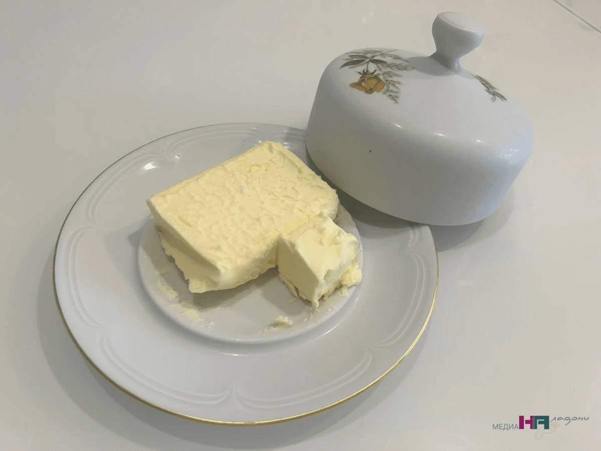 В составе натуральные сливки: рейтинг лучшего сливочного масла составил Росконтроль