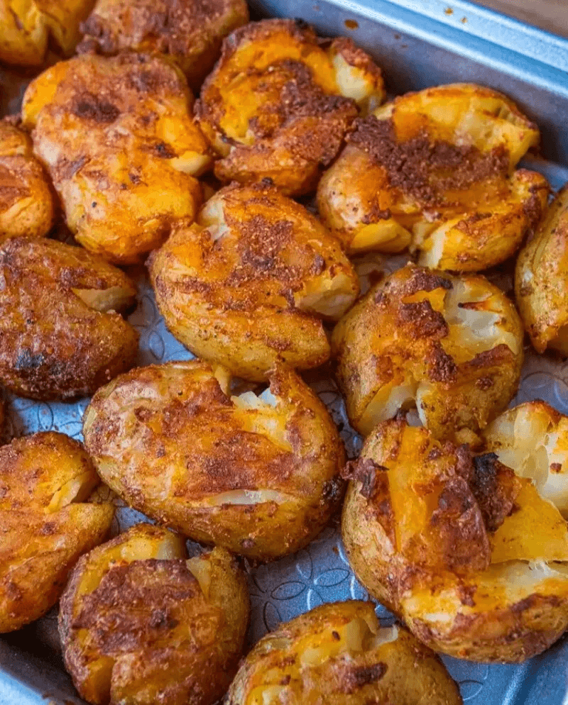 Пеку картошку не как все:  рецепт все подруги разобрали. Кремовая внутри, хрустящая снаружи