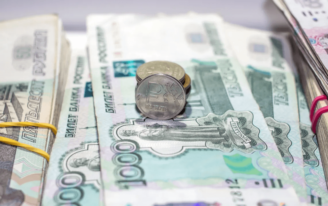 С завтрашнего дня: Сбербанк обрадовал всех, кто получает пенсию на банковскую карту