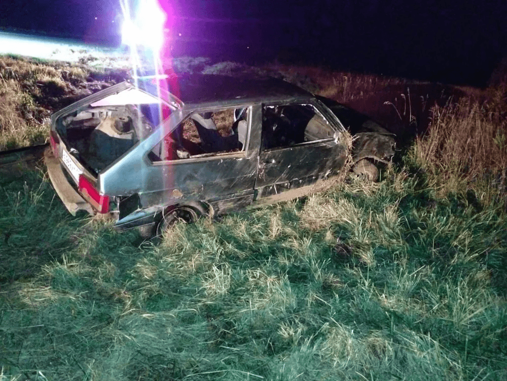 Водитель  ВАЗа без прав слетел с трассы в Марий Эл