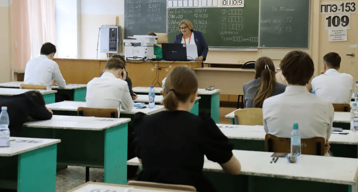 В Марий Эл восемь выпускников написали ЕГЭ на 100 баллов