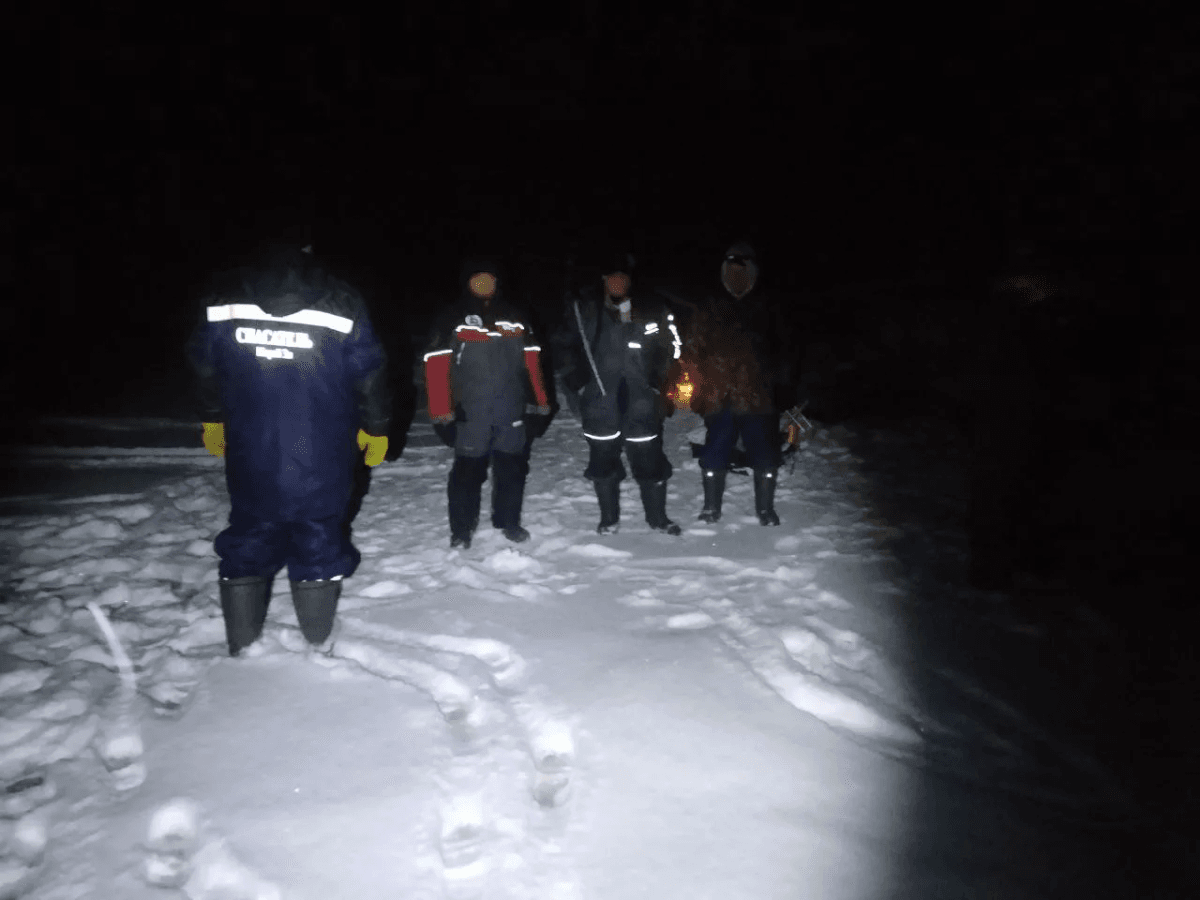 Троих заблудившихся рыбаков спасли на реке Ветлуга в Марий Эл