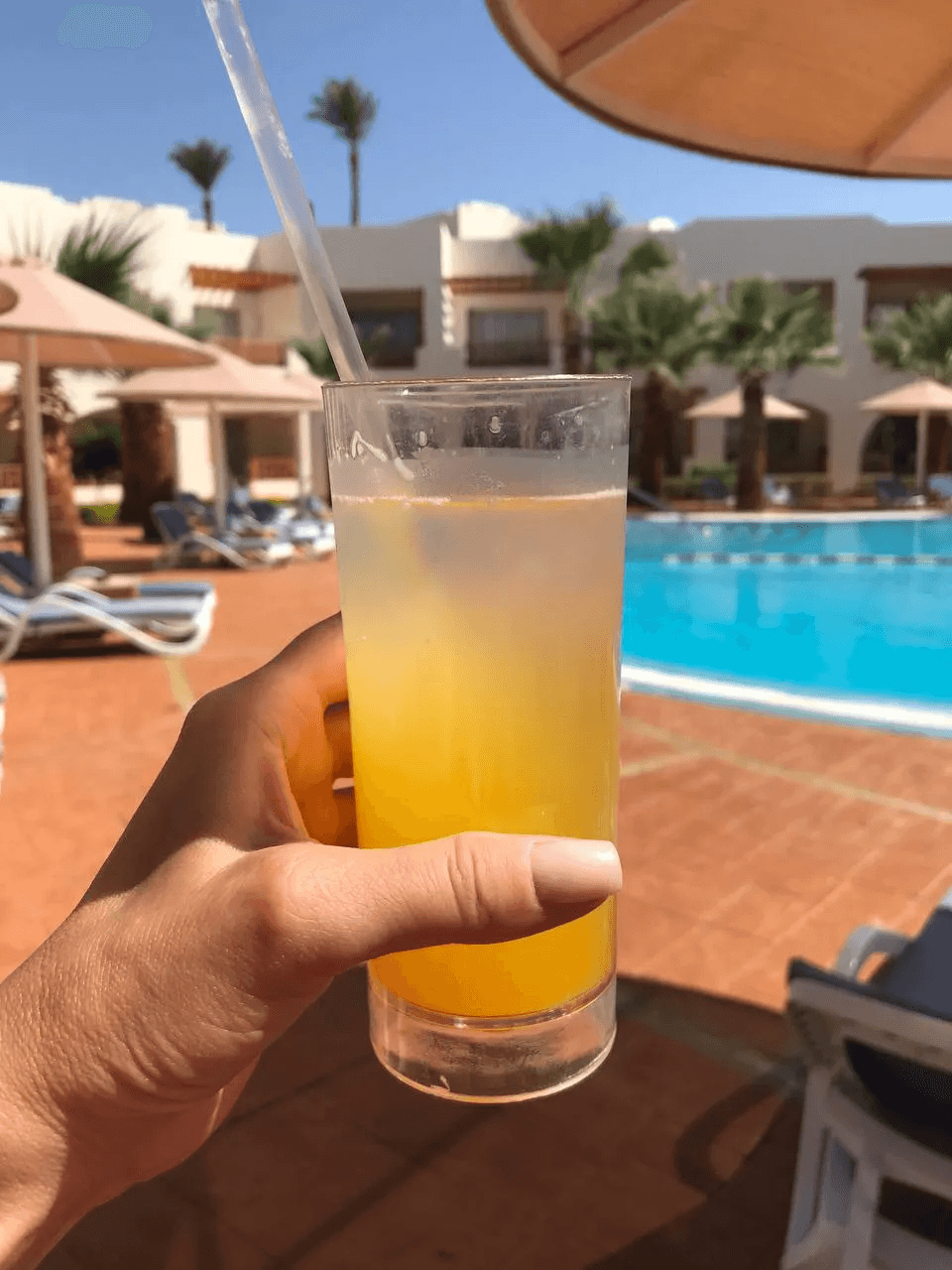 В TikTok взорвался тренд — антистресс-коктейль, который реально снижает кортизол