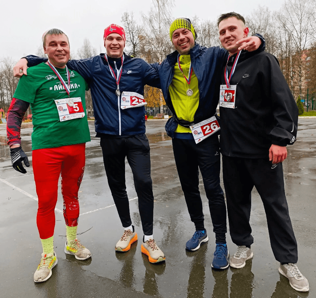 В Йошкар-Оле 68 спортсменов приняли участие в забеге к Дню народного единства