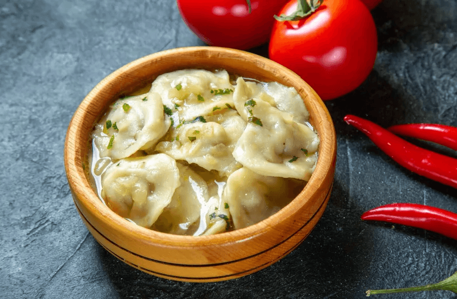 Смешали 4 продукта - и вкусный соус для пельменей готов: даже покупные станут невероятно вкусными