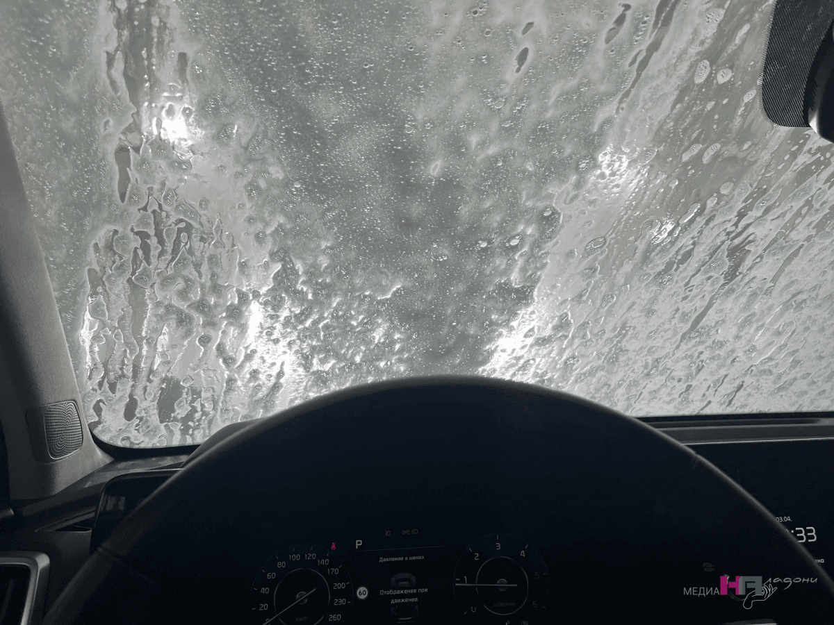 Копеечное средство против налета на стекле авто - лайфхак от мастера