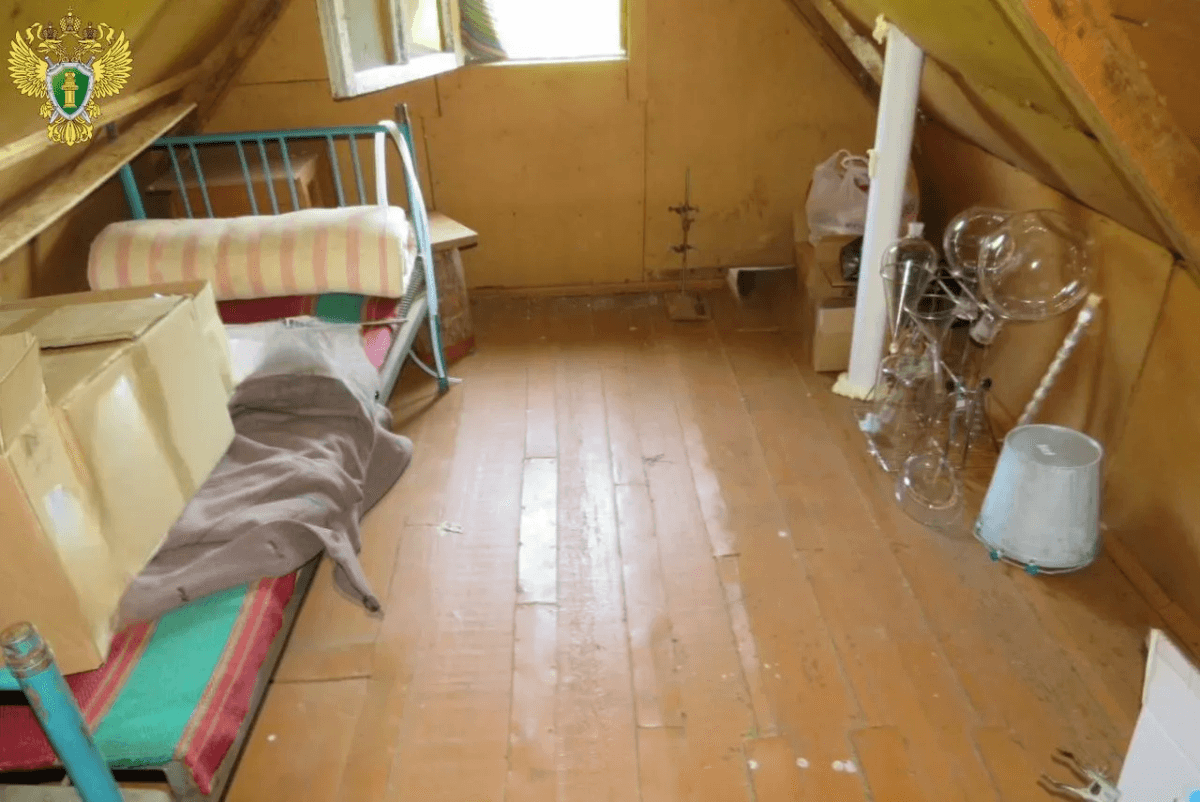 Более 2,7 кг наркотиков: нарколабораторию в садовом доме ликвидировали в Марий Эл