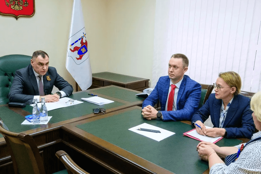 Глава Марий Эл Юрий Зайцев провел прием граждан