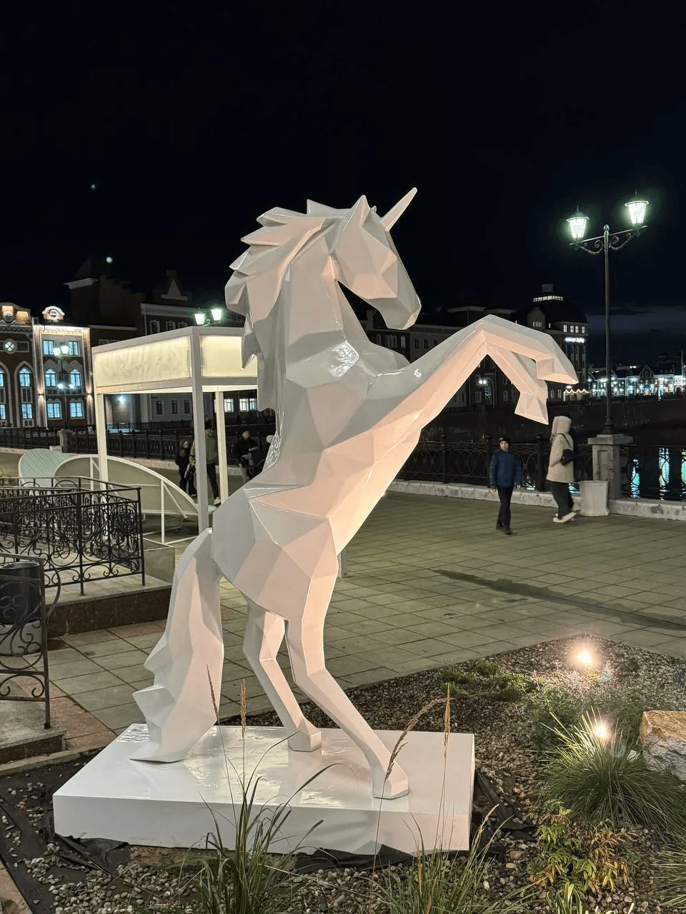 Единорог раздора: в Йошкар-Оле с набережной уберут арт-объект, «задевший чувства»