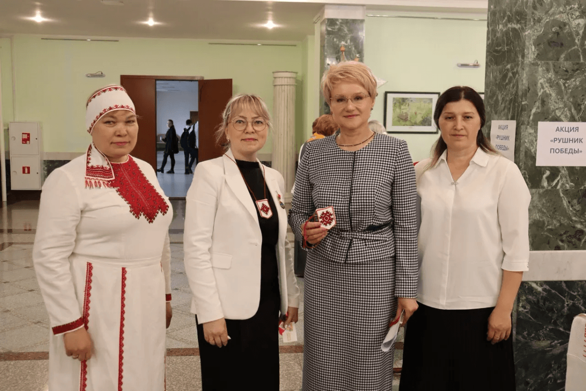 В Йошкар-Оле прошёл республиканский форум «Победный май» для советников по воспитанию