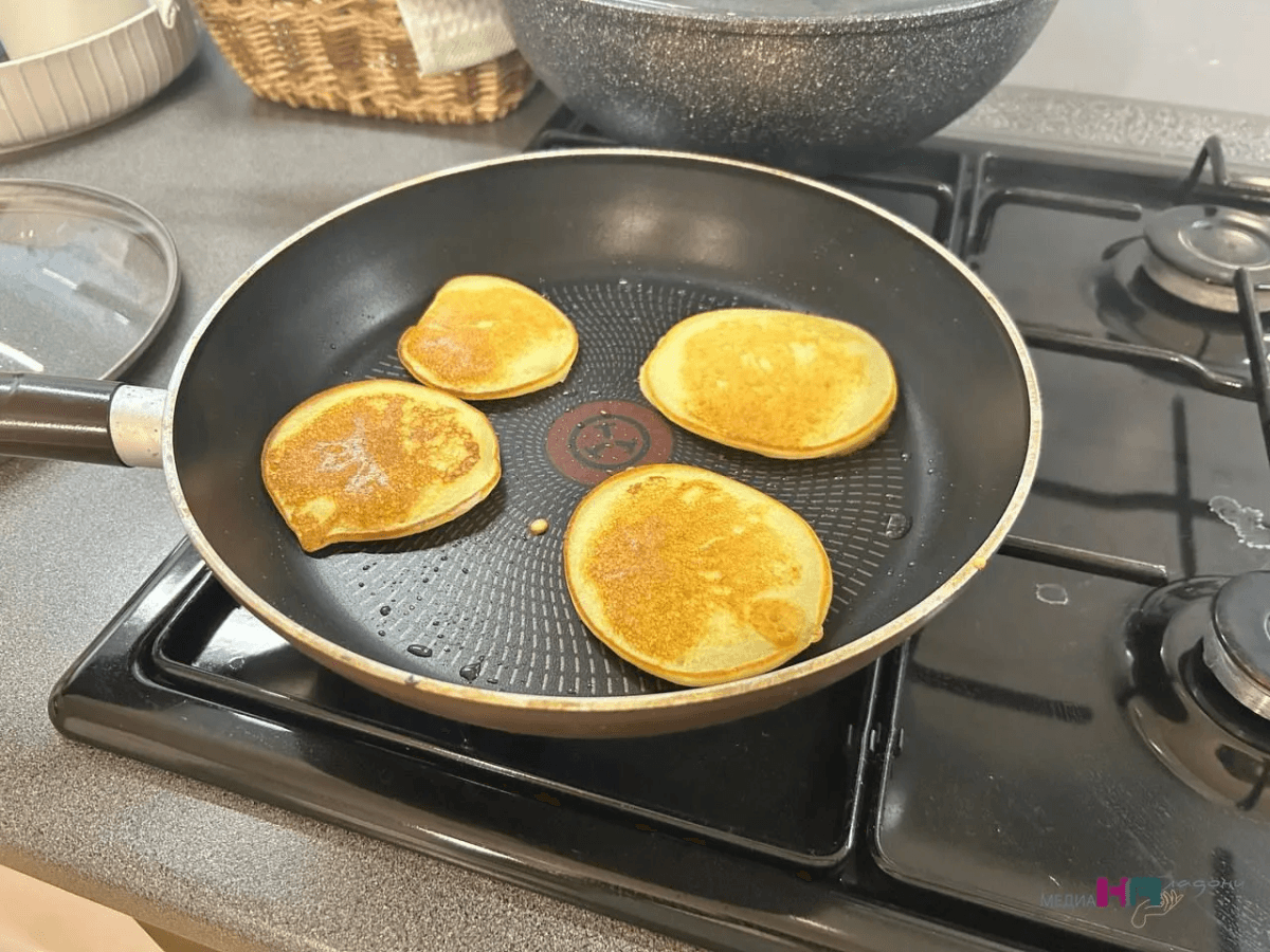 Третий день подряд готовлю эту чесночную вкуснятину на завтрак: жду, когда мужу уже надоест — ему больше ничего не надо