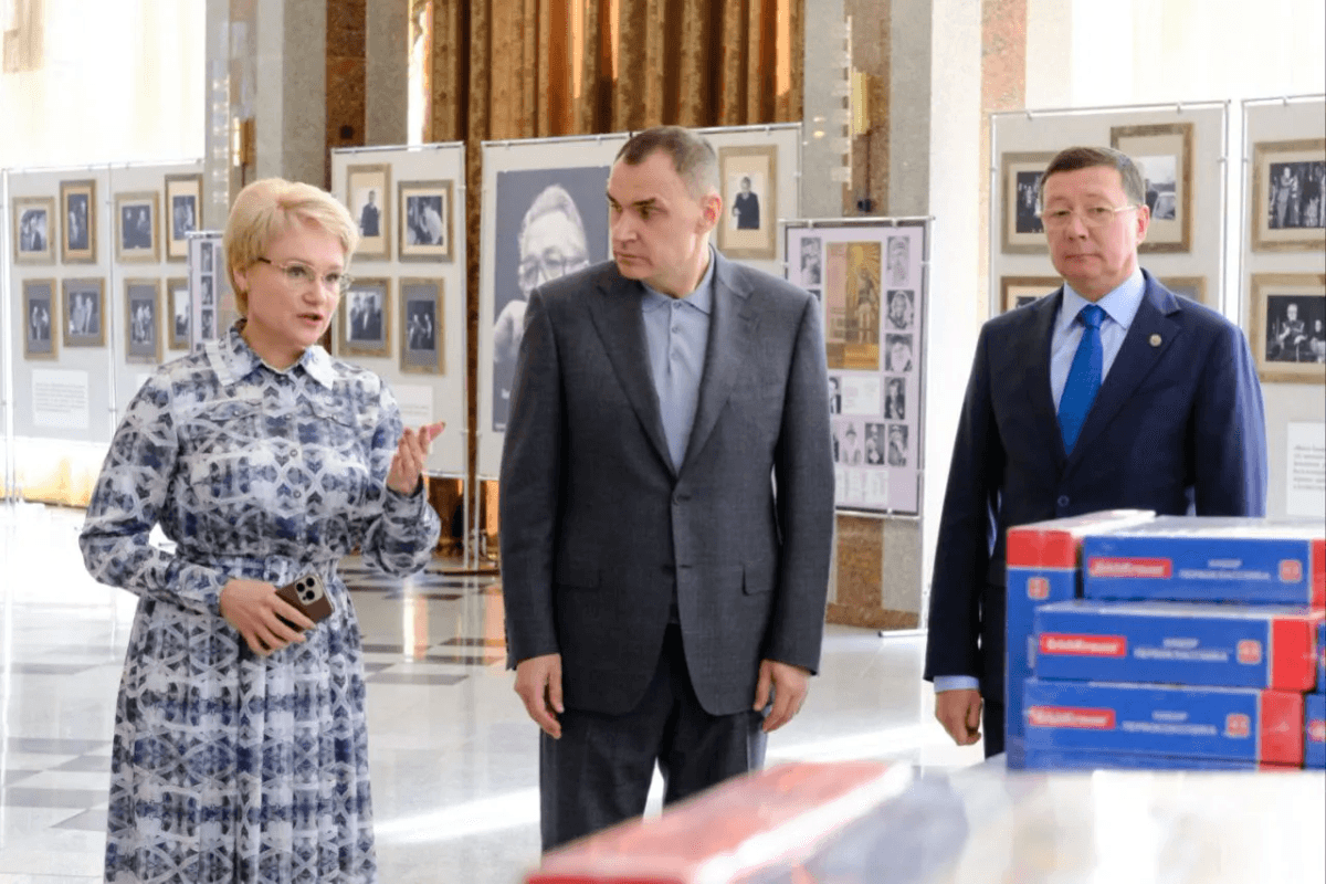 Юрий Зайцев поздравил будущих первоклассников в Марий Эл 