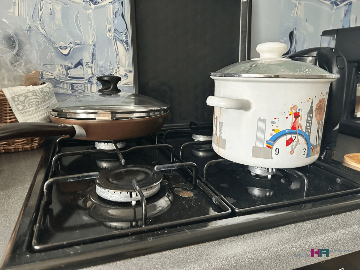 Как очистить нагар с посуды: современные и щадящие методы плюс народные средства