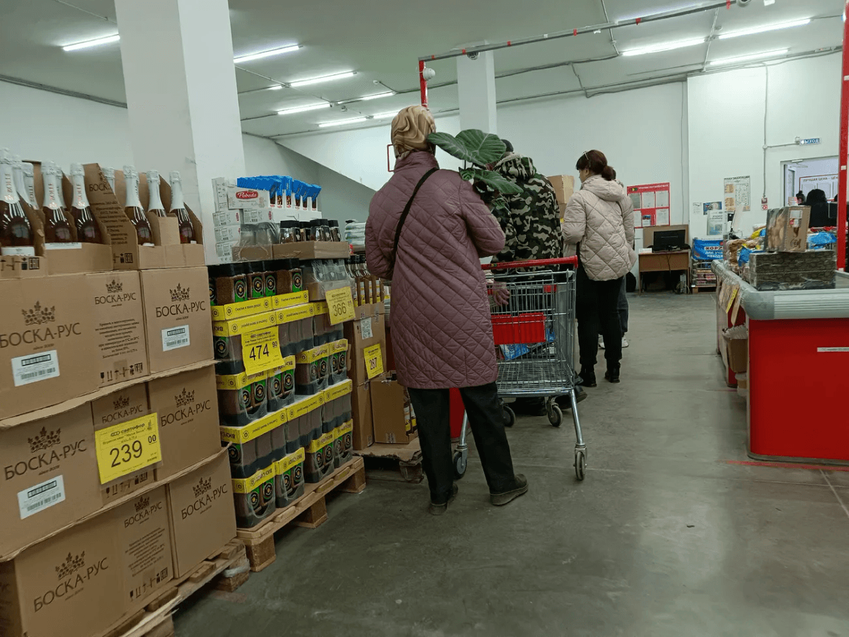 Пока все заманивают скидками, «Светофор» и без них справляется с покупателями: обзор новинок