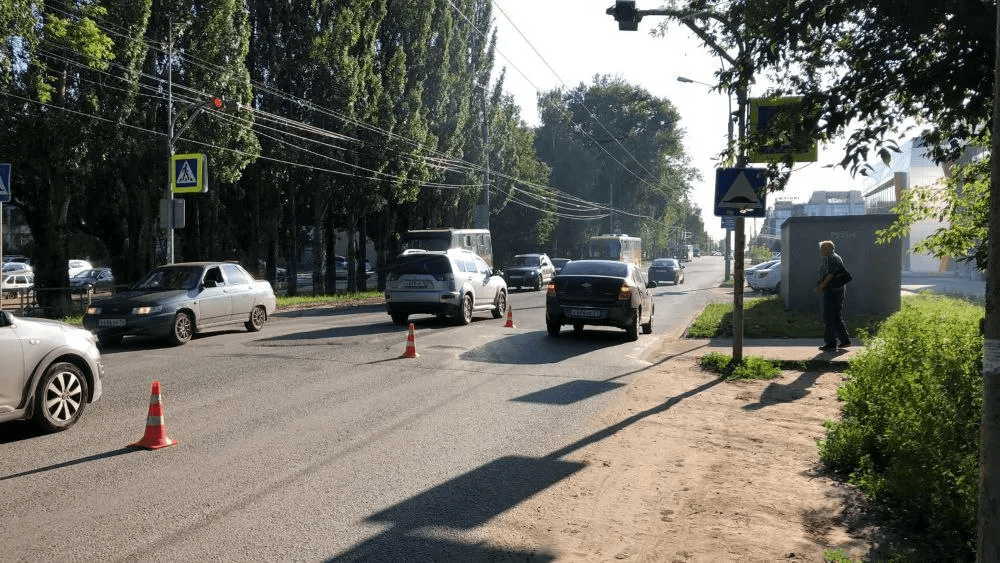 В Йошкар-Оле водитель на Chevrolet сбил подростка на пешеходном переходе
