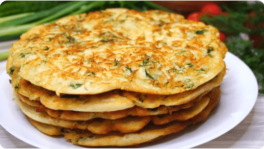 Хачапури по-сибирски: быстрые лепешки на кефире без сыра, дрожжей и раскатки теста на сковороде