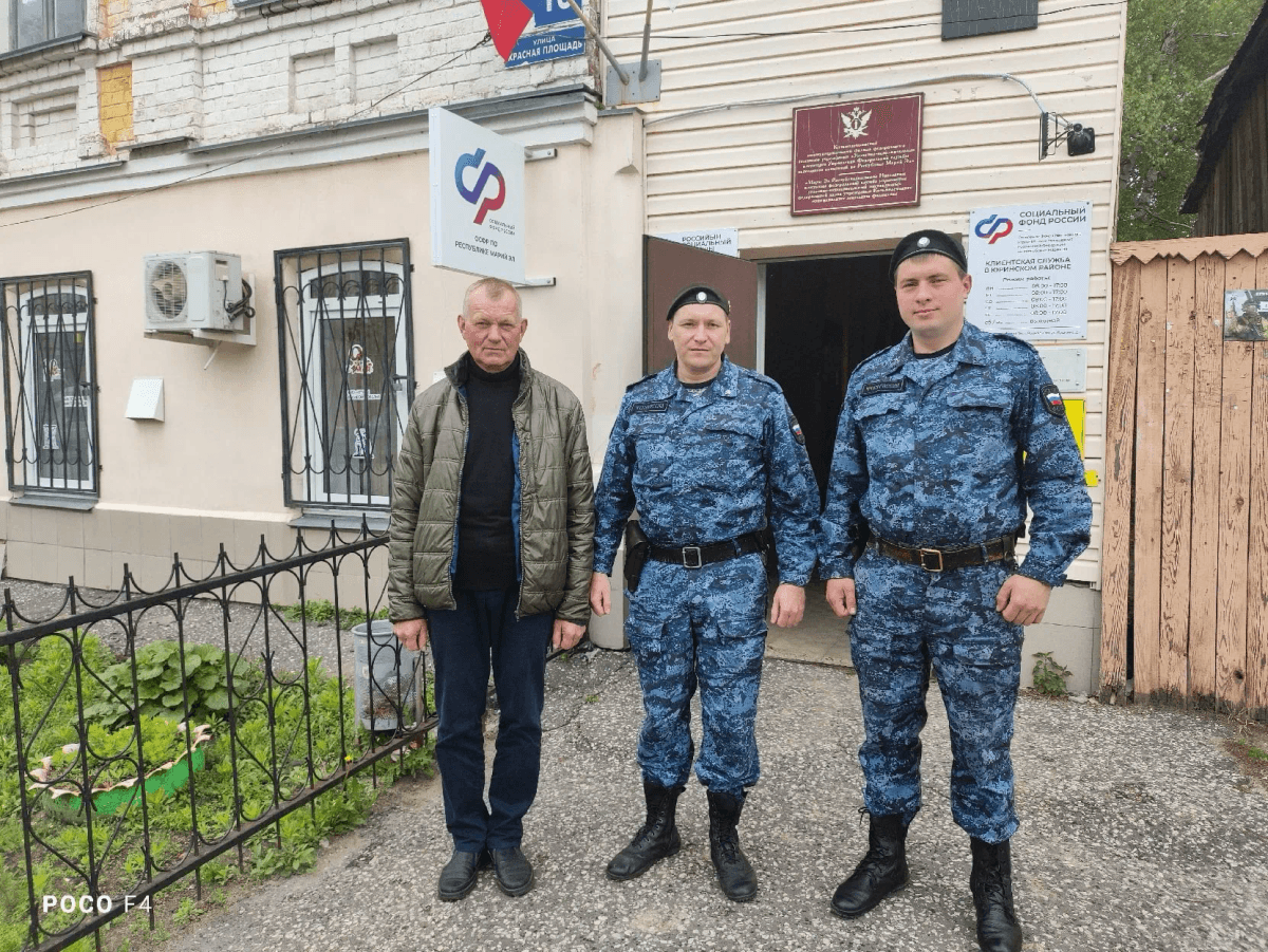 Судебные приставы Марий Эл спасли работника пилорамы, придавившего прицепом лесовоза