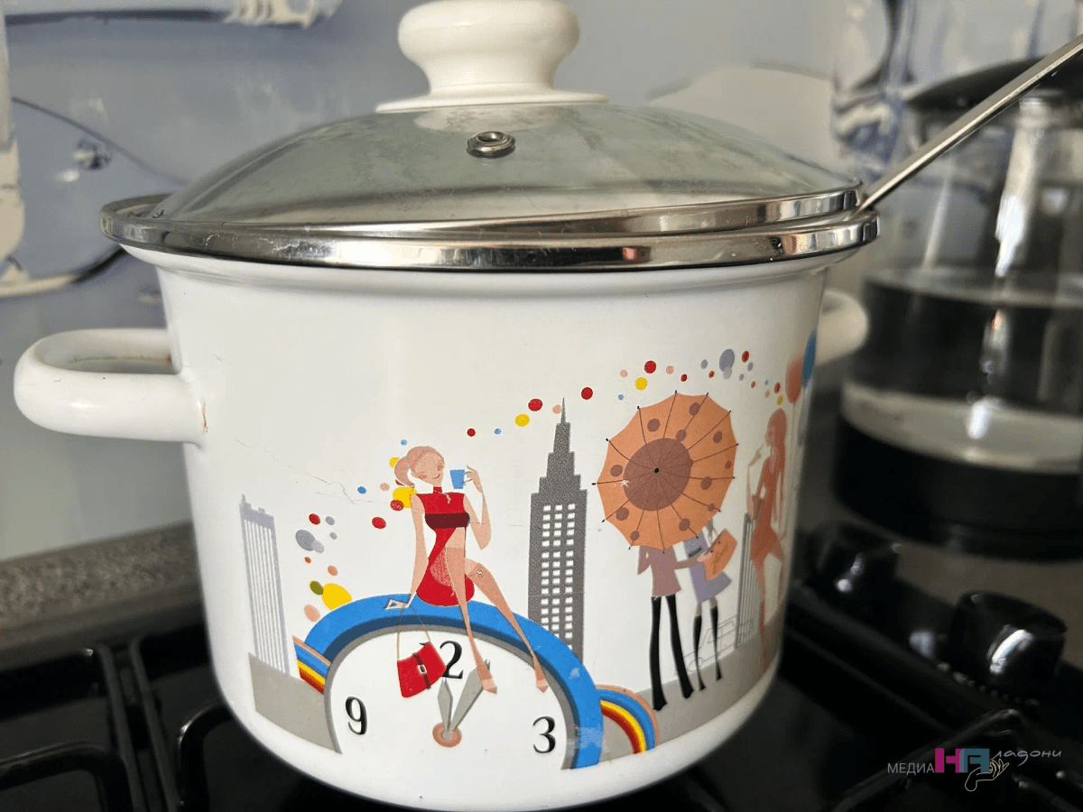 Варю мясо курицы в луковой шелухе: очень интересный рецепт - получается что-то необыкновенное