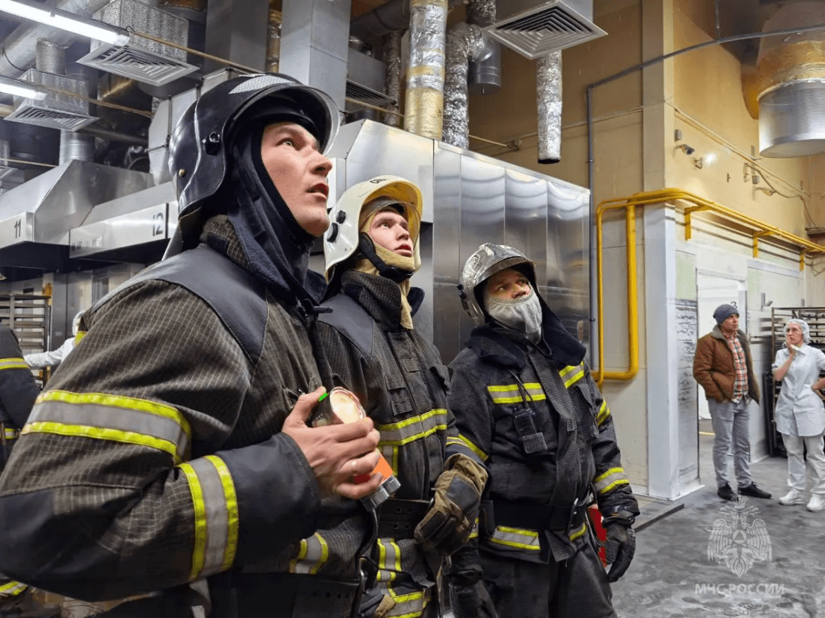 Огнеборцы потушили на улице Элеваторный проезд в Йошкар-Оле