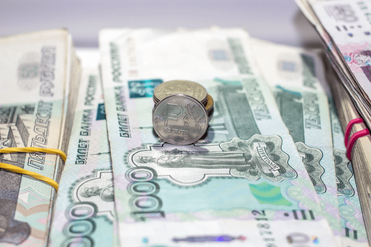 Люди ждали: кто получит плюсом по 1 300 рублей к ноябрьской пенсии