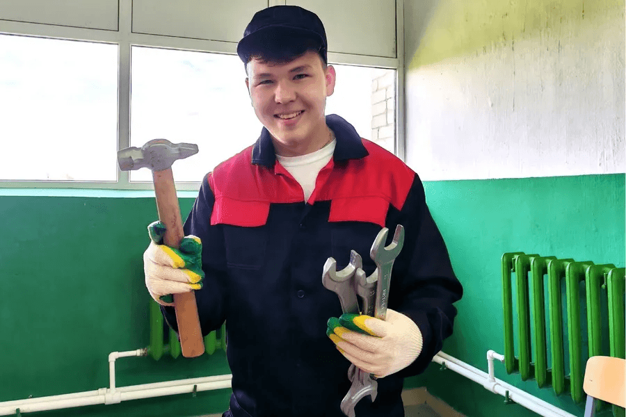 Более 2 000 будущих специалистов из Марий Эл подтвердили свою профпригодность