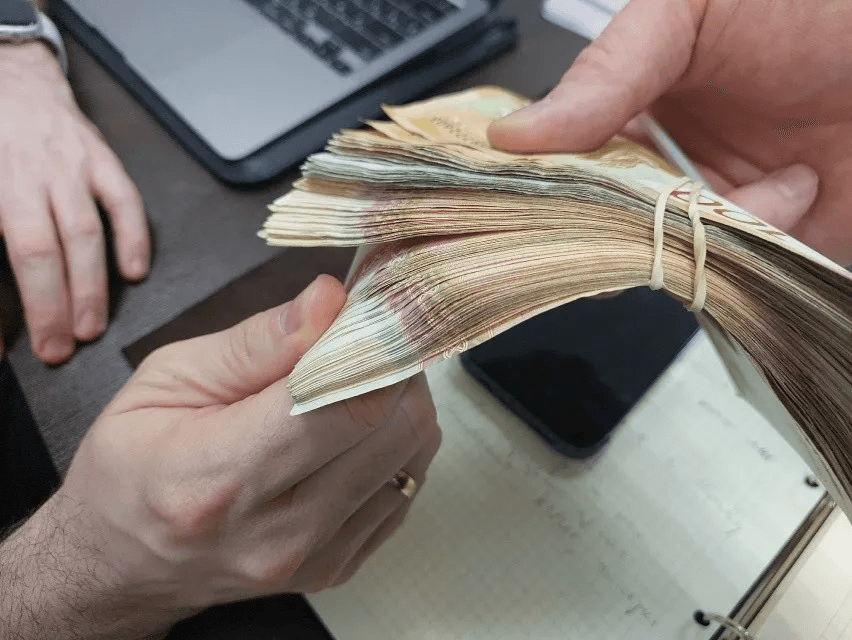 Мошенники запугали волжанку кредитом и выудили 4,5 миллиона на "секретный счет"