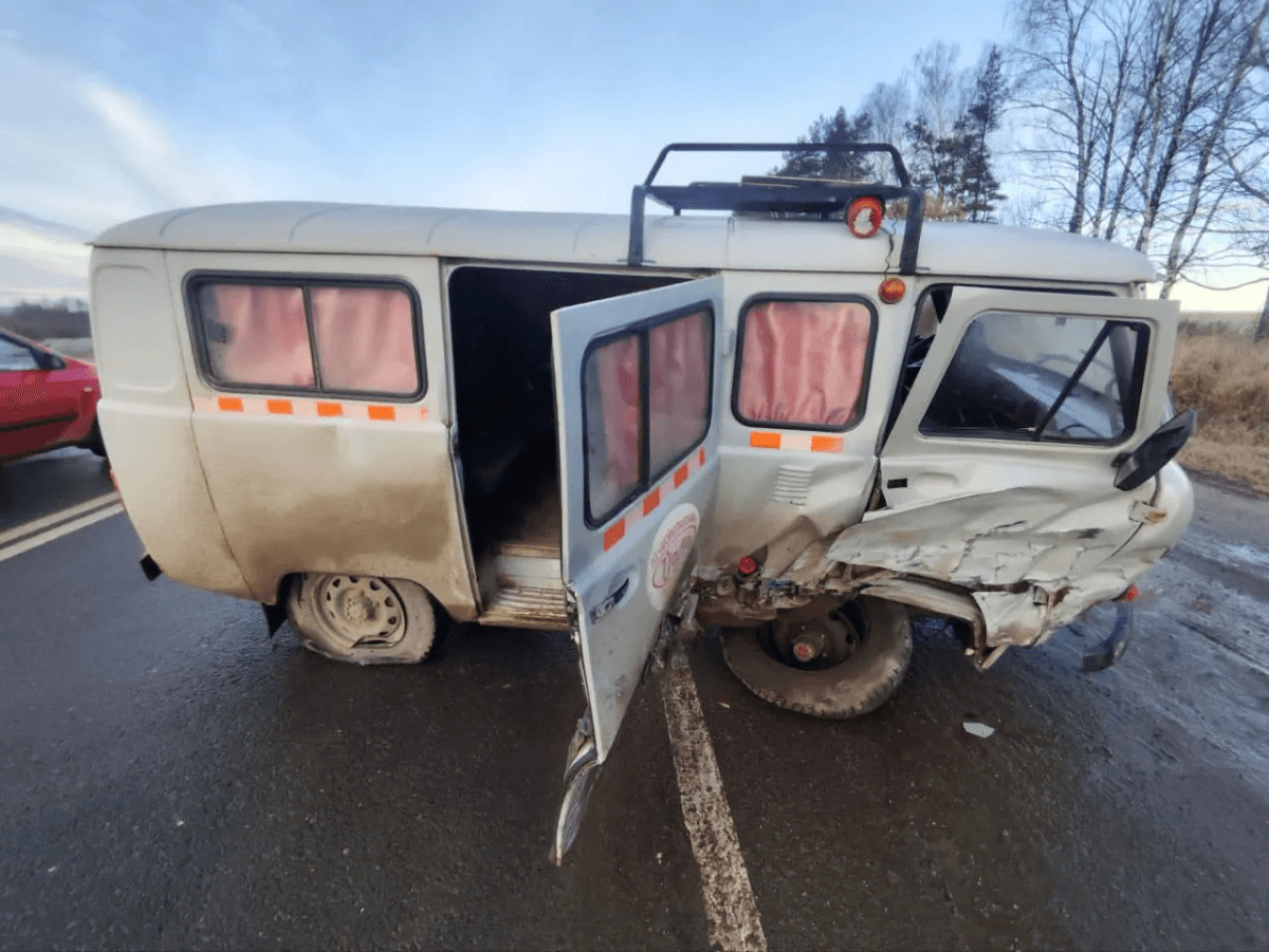 В Советском районе произошло массовое ДТП с участием четырех машин