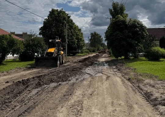 В Мышино на участке от Йывана Кырли до Санчурского тракта начался ремонт главной дороги