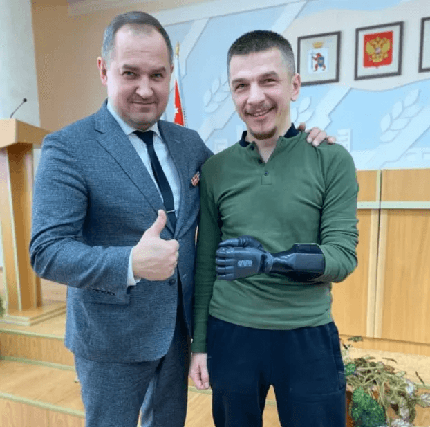 В Марий Эл ветеран СВО получил «умный» протез руки, стоимостью 8 млн рублей