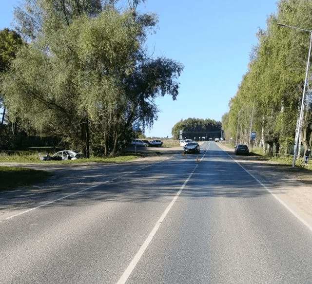 Водитель Lada Vesta не уступил дорогу и спровоцировал ДТП в Марий Эл