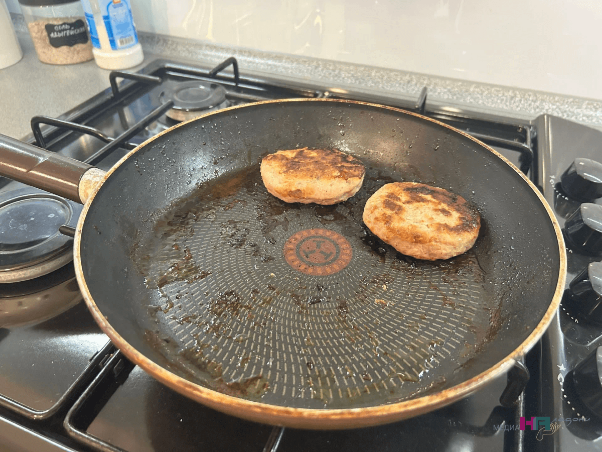 Этот ингредиент вы никогда не добавляли в котлеты: если попробуйте один раз, то по-другому уже не захотите