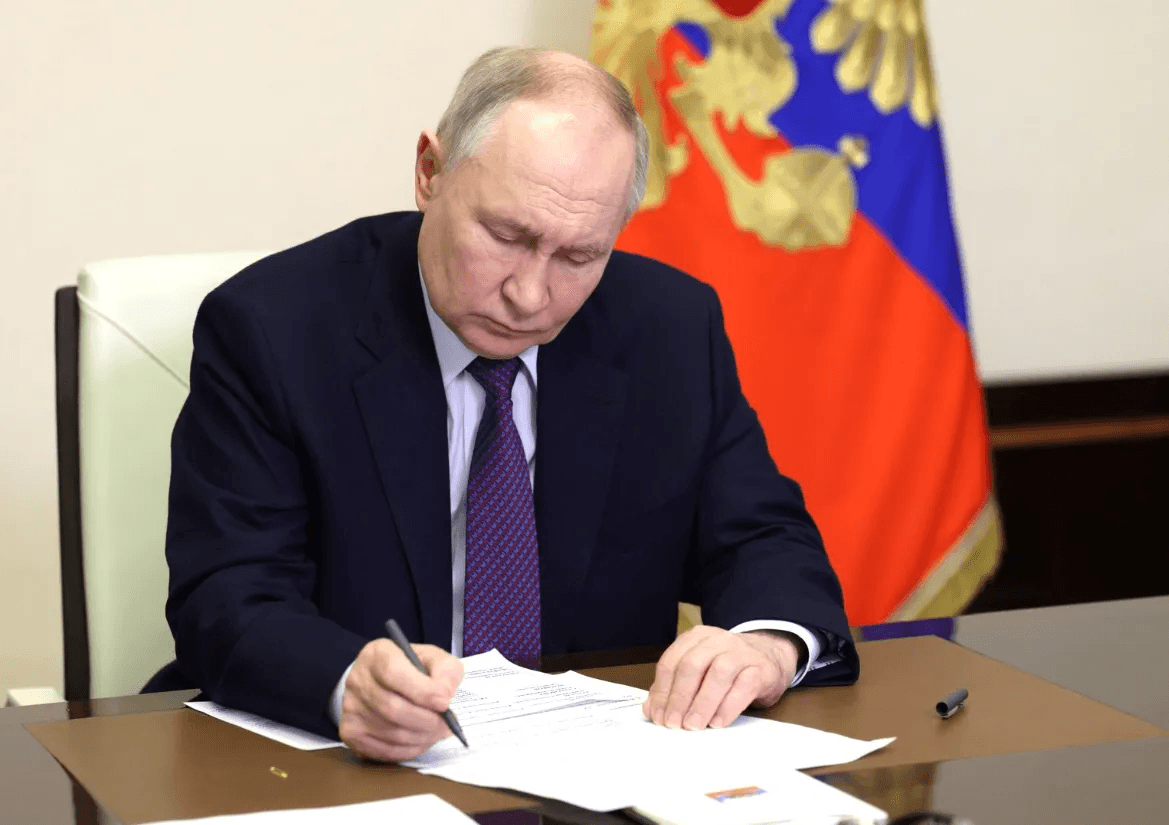 Путин заявил о повышении пенсий: пересчитают задним числом