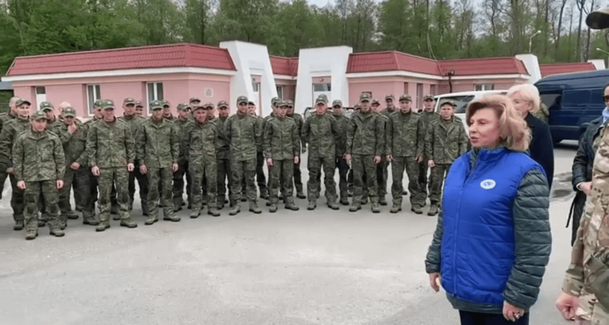 Двух бойцов из Марий Эл вернули домой из украинского плена