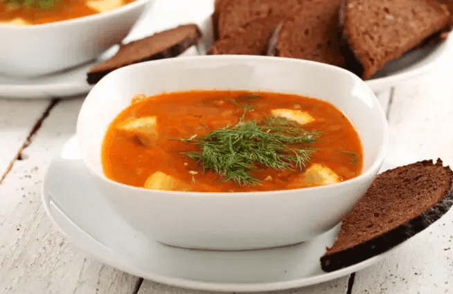 Всего один на кастрюлю — и любой суп в миллион раз вкуснее: Удивите гостей за копейки