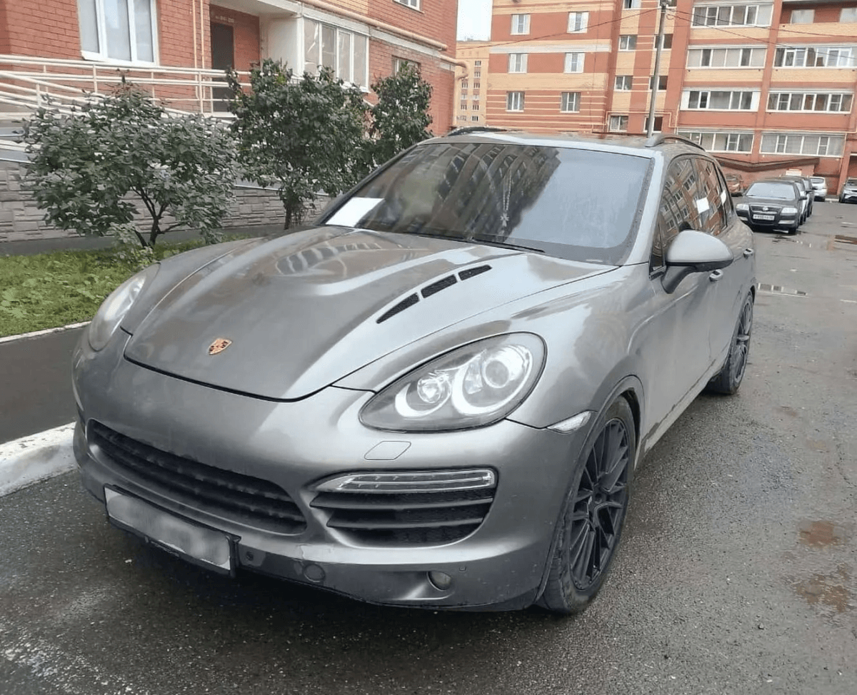 Арест Porsche заставил должницу из Йошкар-Олы погасить налоговый долг