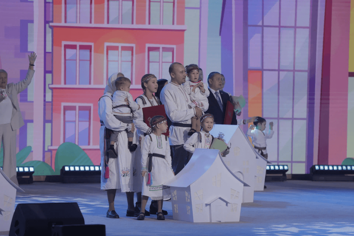 Семья Макаровых из Козьмодемьянска победила в конкурсе «Семья года»