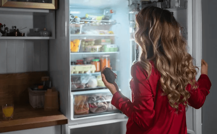 Заморозьте в холодильнике, потом будет поздно: к Новому году этот продукт будет по цене черной икры