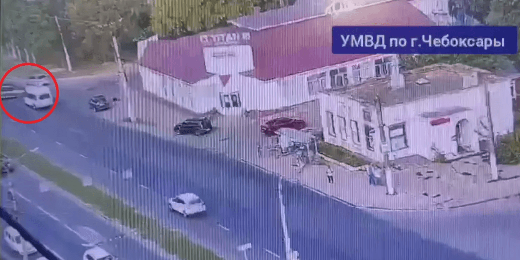 Автобус "Йошкар-Ола - Чебоксары" попал в ДТП в столице Чувашии