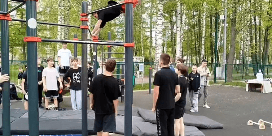 Фестиваль воркаута «ЗА ПОБЕДУ!» прошёл в Парке Победы в Йошкар-Оле