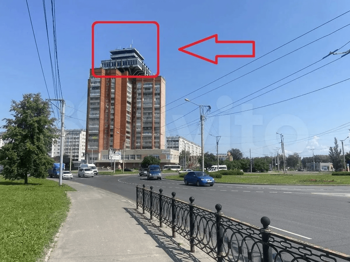 Самое высокое коммерческое помещение в Йошкар-Оле продают за 99 млн рублей