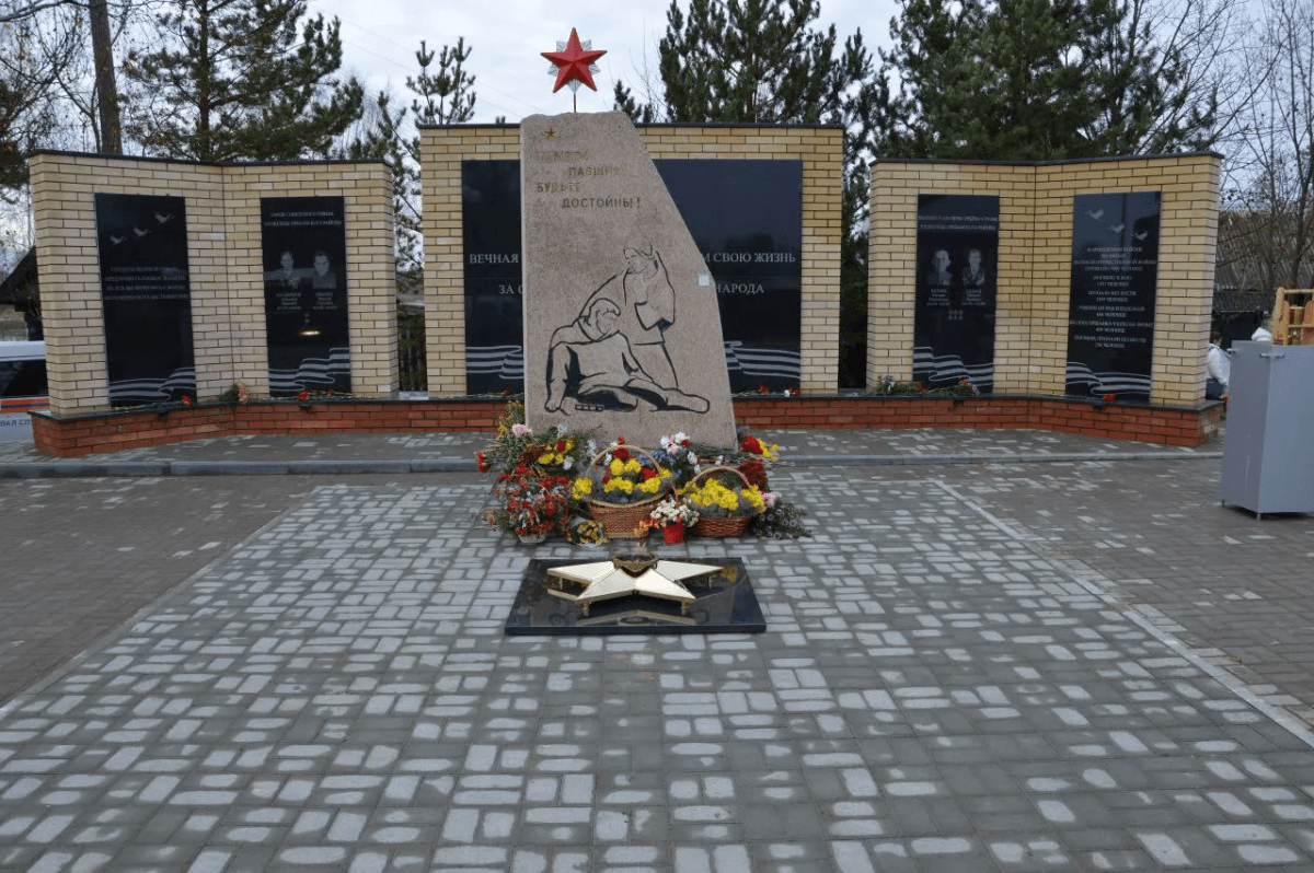 В Оршанке благоустроили территорию мемориала «Скорбящей матери»