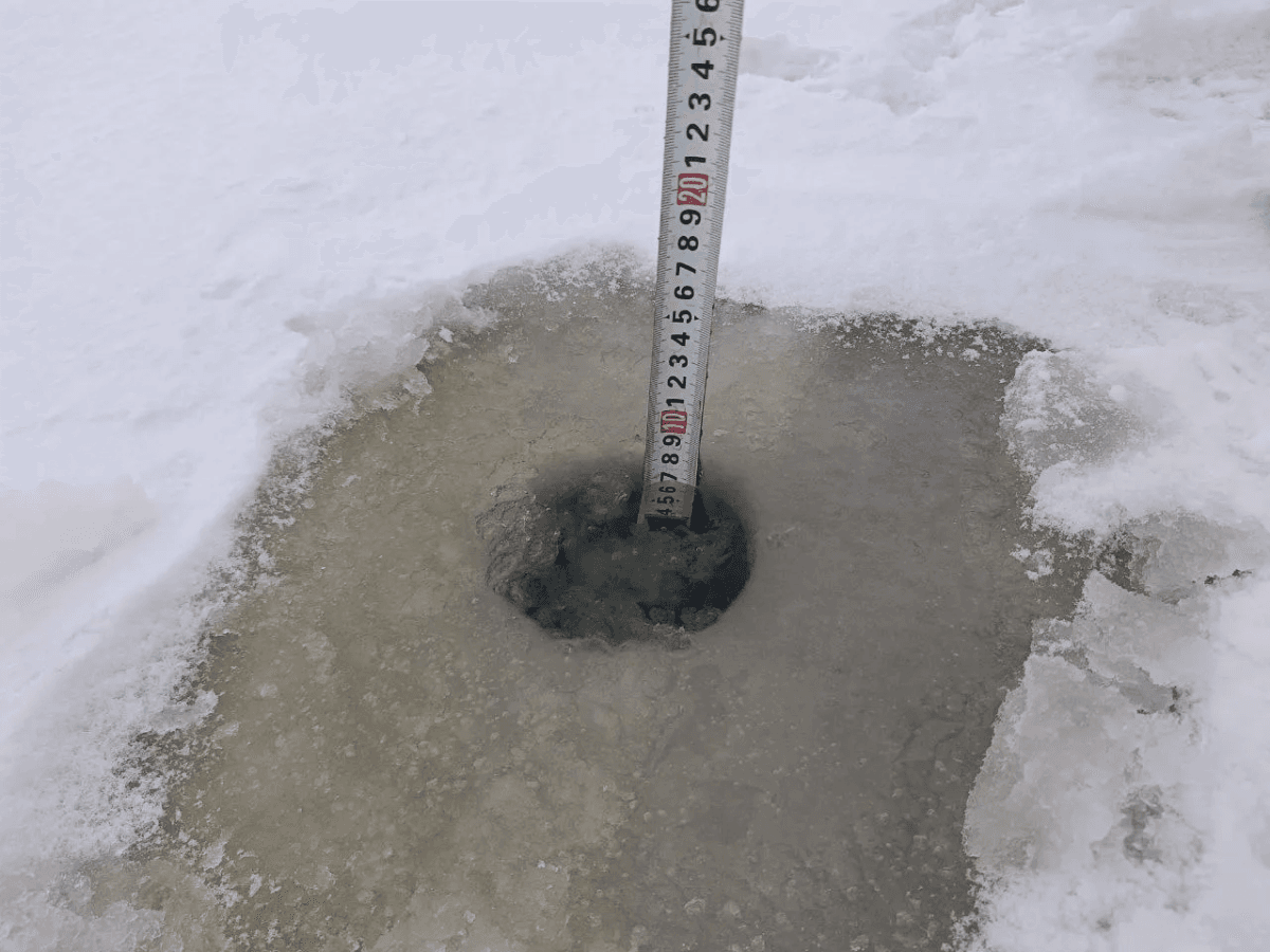 От 4 до 25 см: спасатели измерили толщину льда на реках Марий Эл