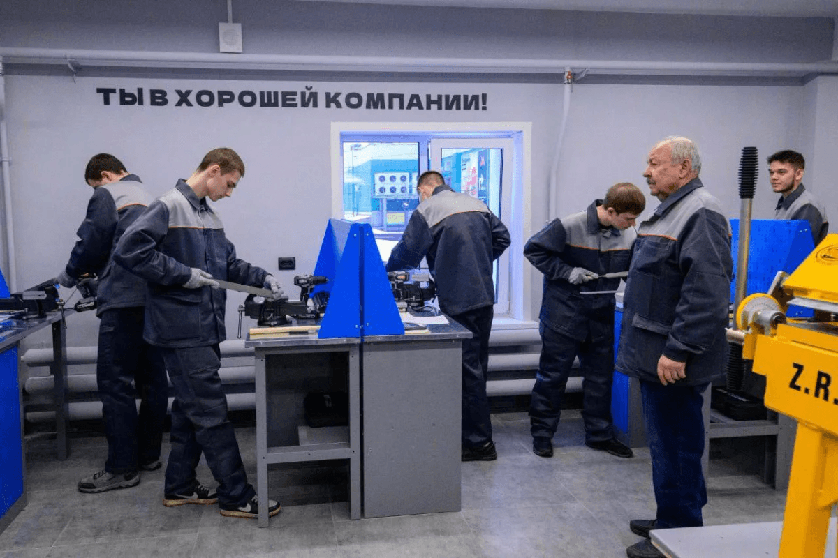 Потребность в кадрах в Марий Эл в 2025 году составляет около 15 тысяч человек