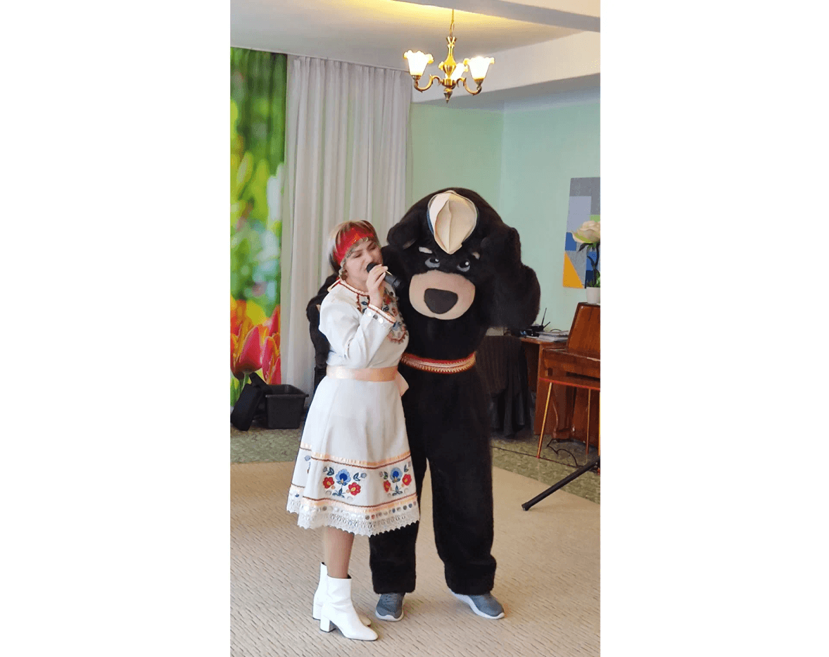 В Йошкар-Оле детям с ограниченными возможностями показали сказку «Сказки марийских лесов»