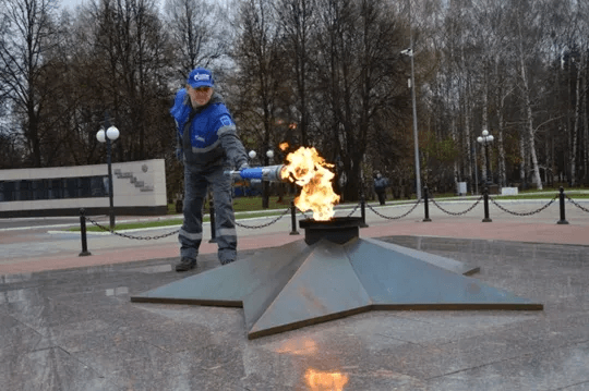 В Оршанке зажгли Вечный огонь в честь героя Великой Отечественной войны 
