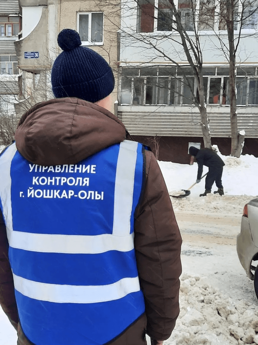 В Йошкар-Оле проверили уборку снега в более чем 50 дворах