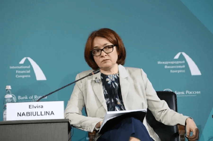 Новая веха финансового рынка: Набиуллина готовит россиян к новой валюте